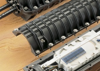 COYOTE® Closure